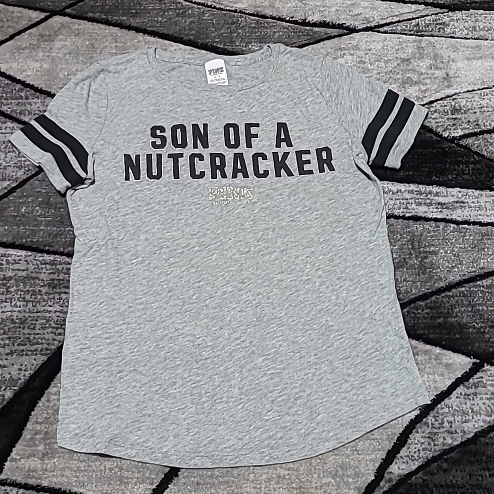 VS PINK 2015 Son Of Nutcracker Tee-Shirt
